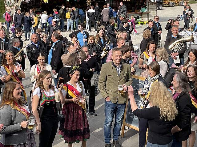 Bierkeller Saisoneröffnung