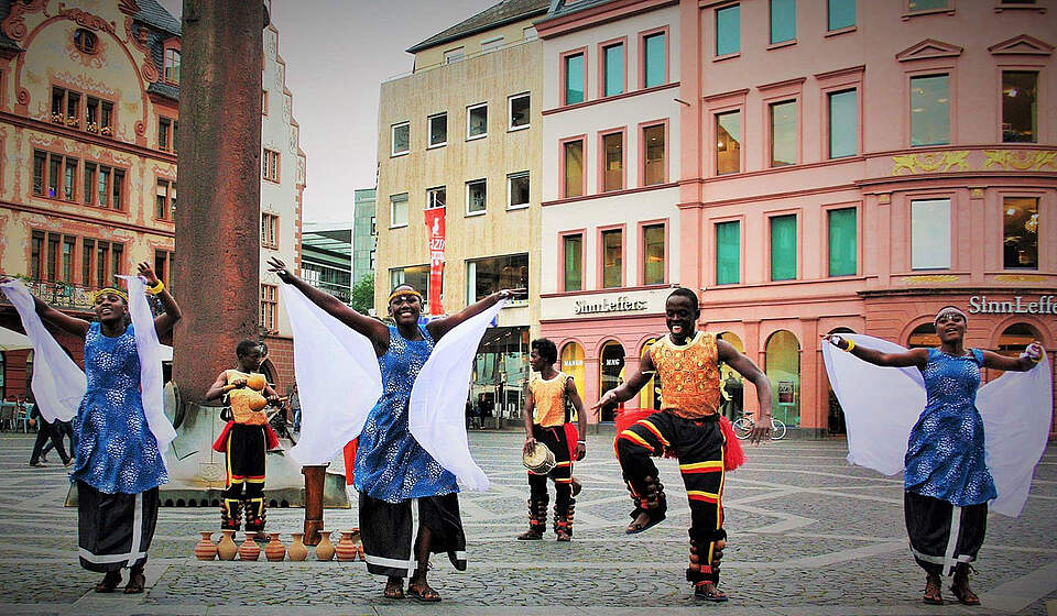 Bilder Gruppe Sololya