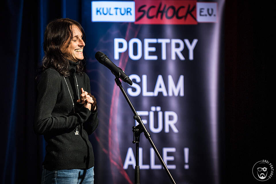 Poetry Slam in Forchheim. Moderation: Sylvia Brunner